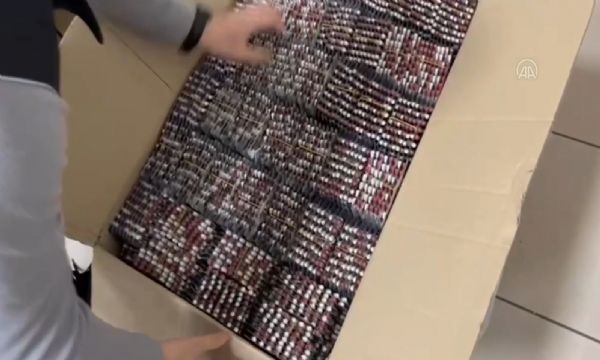 Otobüsle uyuşturucu hap sevkiyatı!